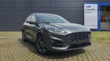 FORD Kuga ST-Line 4WD  2022R.
